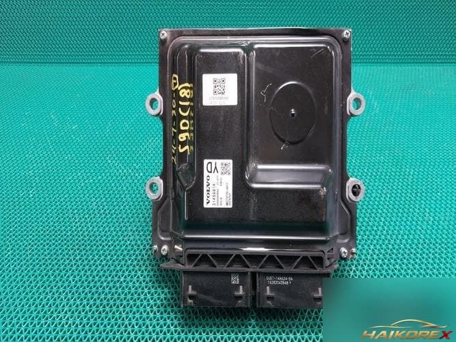 Volvo S90 2018 — блок управления двигателем ECU 31459914