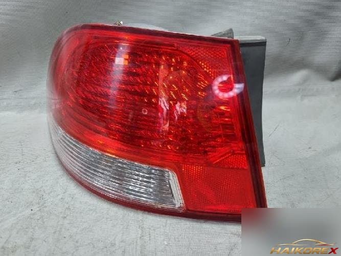 Kia Roche 2010 — комбинированный фонарь задний левый (водителя)