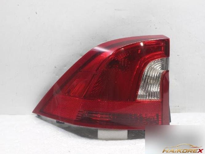 Volvo S60 2012 — комбинированный фонарь задний левый 30796267
