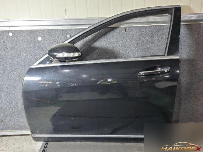Mercedes-Benz S-Class 2008 — передняя дверь левая