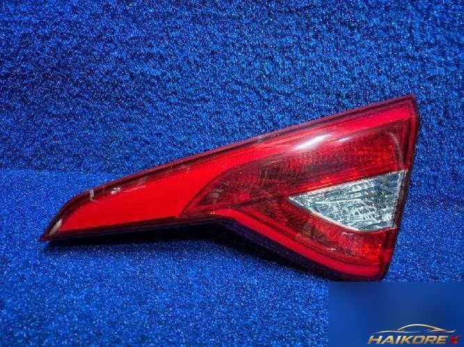 Hyundai Sonata 2015 — фонарь багажника белый