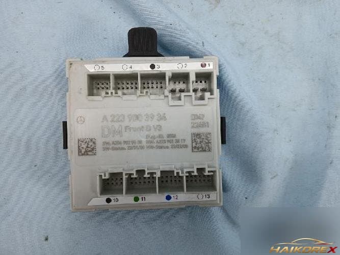 Mercedes-Benz EQS 2024 — переднее правое крыло A 223 900 39 34