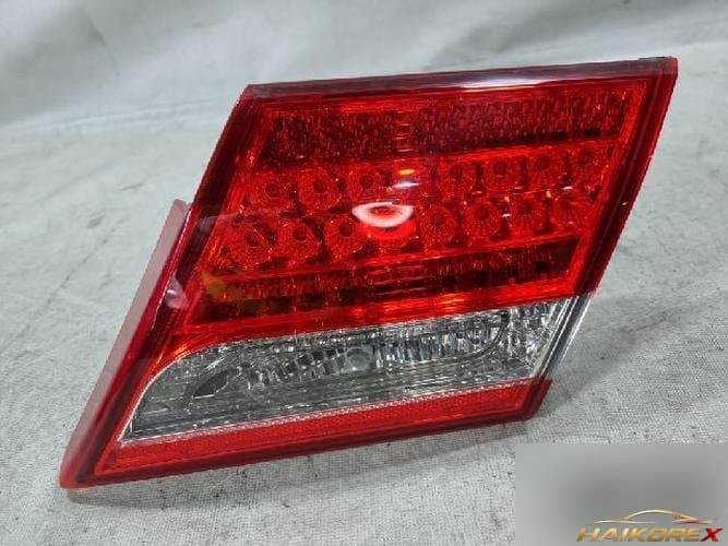 Hyundai Grandeur 2011 — фонарь подсветки багажника правый