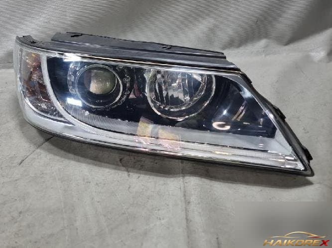 Hyundai Grandeur 2011 — фара передняя правая