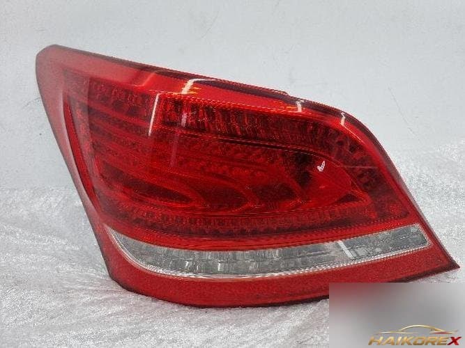 Hyundai Equus 2012 — комбинированный фонарь задний левый (водителя) 92401-3N010