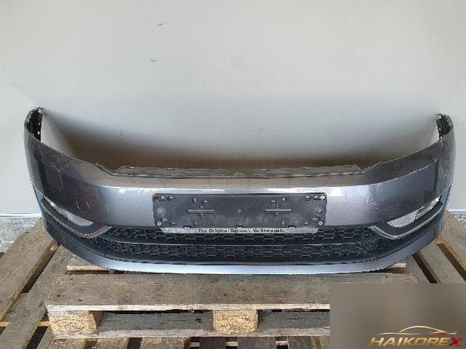 Volkswagen Passat 2015 — бампер передний