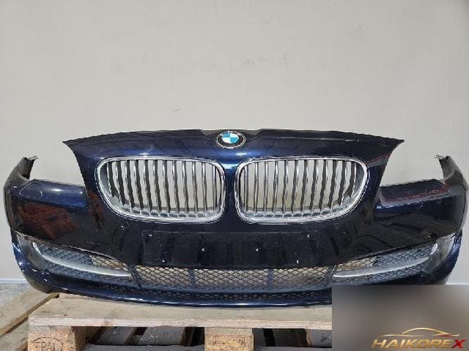 BMW 5 Series 2012 — передний бампер