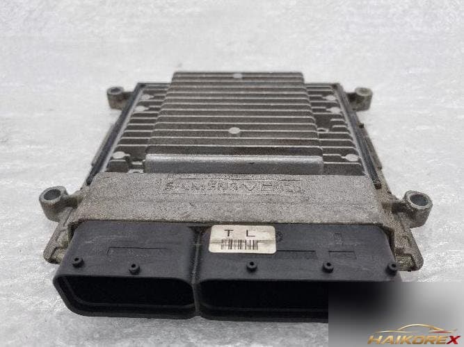 Kia Sorento 2008 — блок управления двигателем ECU 39101-25740