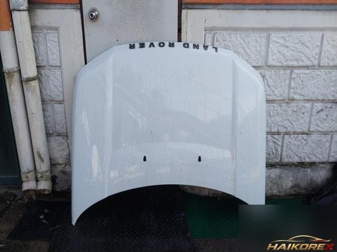Land Rover Freelander 2011 — капот