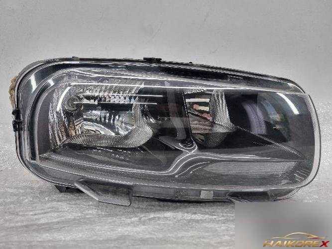 Citroen C4 2017 — фара правая