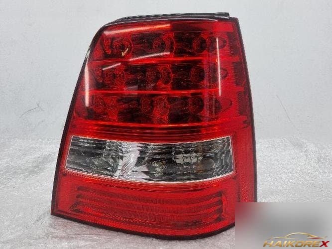 Kia Sorento 2008 — фонарь задний правый (комбинированный) 924-3E5