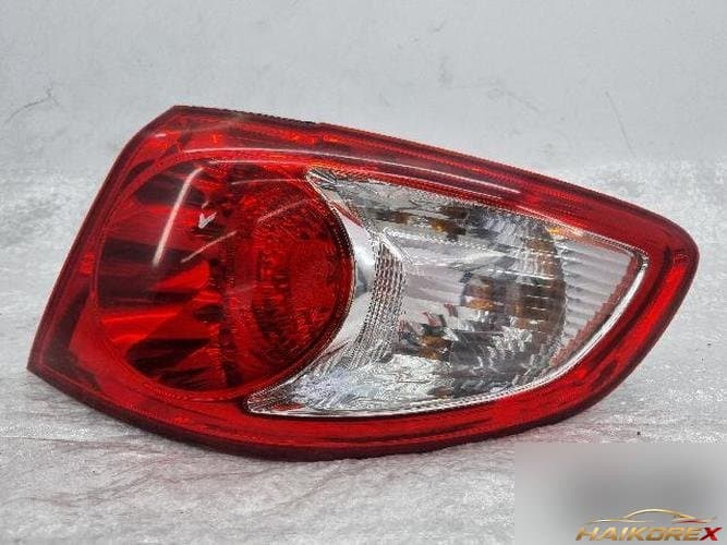 Hyundai Santa Fe 2007 — фонарь задний комбинированный правый (92402-2B000)