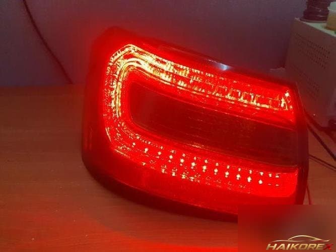 Kia K7 2012 — фонарь задний левый (комбинированный)