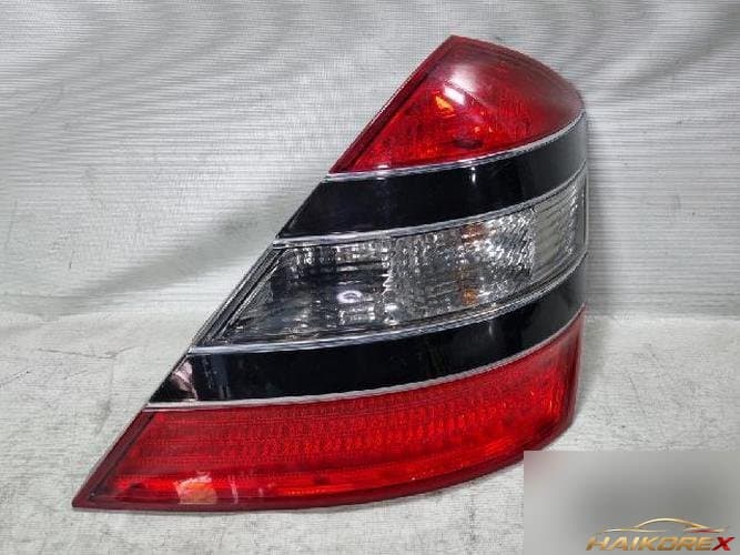 Mercedes-Benz S-Class 2008 — комбинированный задний фонарь правый A2218200264