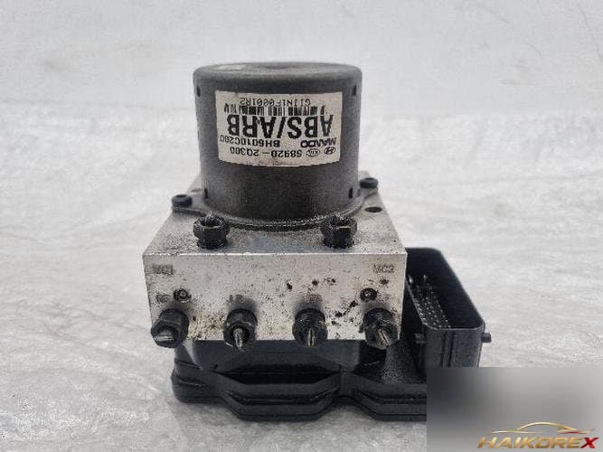 Hyundai Avante 2010 — модуль ABS 58920-2Q300