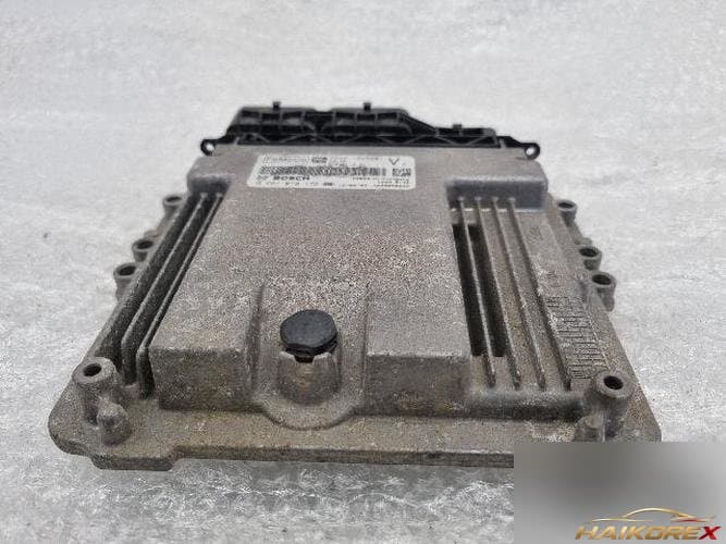 Jaguar XF 2013 — блок управления двигателем ECU DX23-12C520-VA