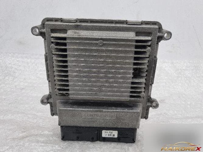 Kia K5 2012 — блок управления двигателем ECU 39142-2ETB0