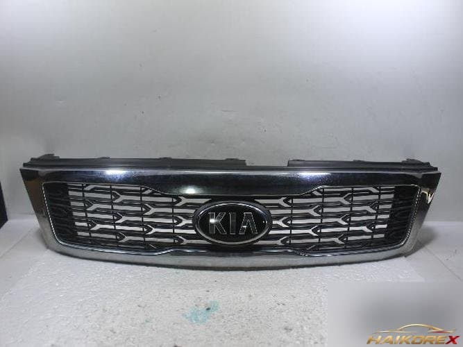 Kia Carnival 2011 — решётка радиатора 863514D800