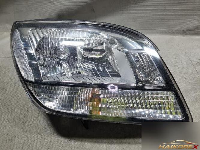 Chevrolet Orlando 2013 — фара передняя правая