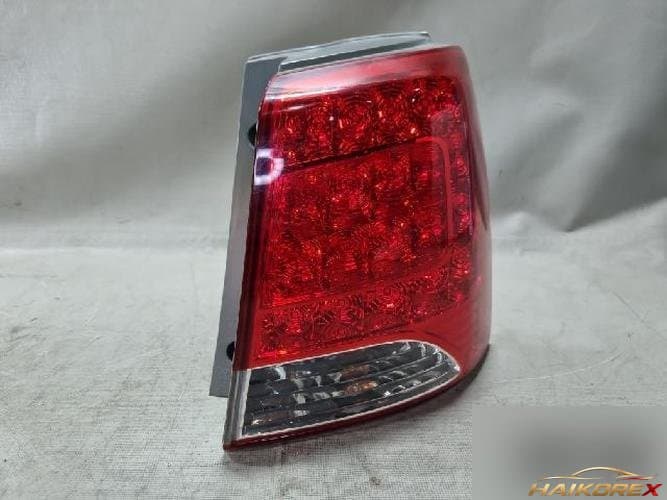 Kia Sorento 2011 — комбинированный фонарь задний правый (пассажирский) 924022P12