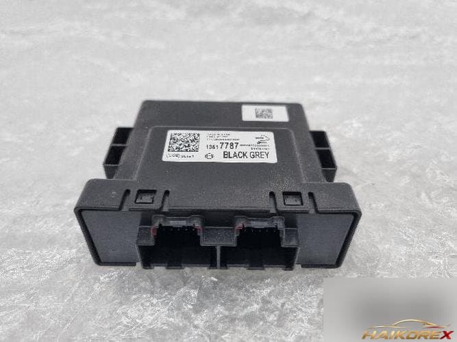 Chevrolet Malibu 2018 — модуль BCM ETACS 13517787
