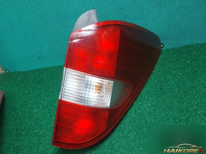 KG Mobility Rodius 2008 — фонарь задний комбинированный правый (пассажирский)