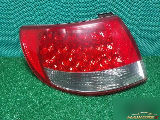 Hyundai Grandeur 2009 — задний фонарь левый (комбинированный) 924013L