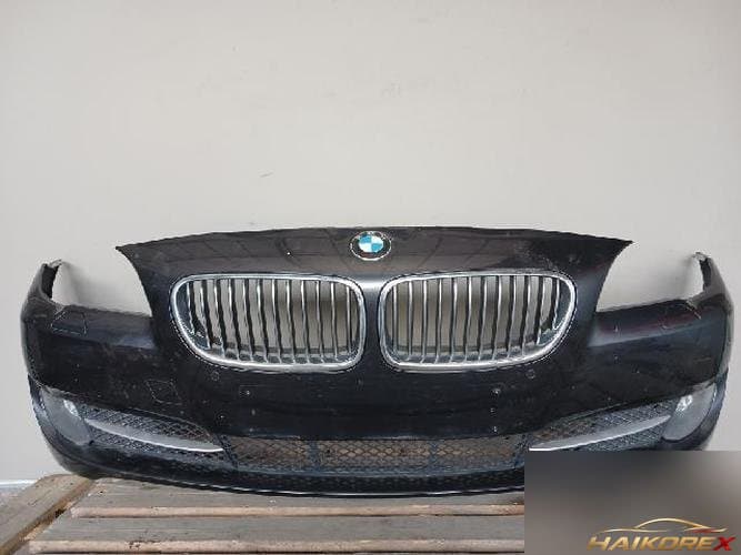 BMW 5-Series 2010 — передний бампер 1