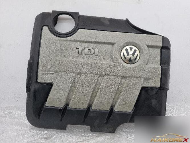 Volkswagen CC 2011 — крышка двигателя 03L 103 925