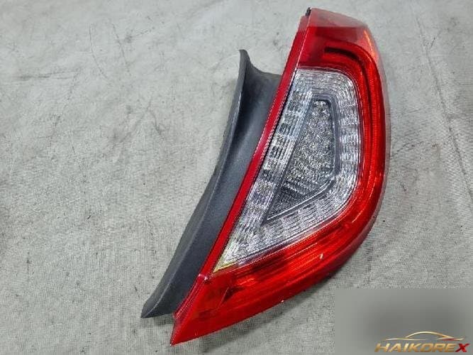 Ford MKS 2013 — комбинированный фонарь задний правый (пассажирский)