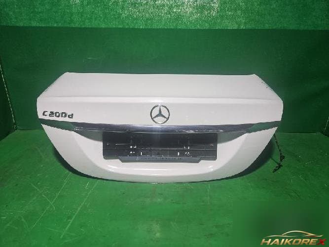 Mercedes-Benz C-Class 2017 — дверь багажника A2057502400