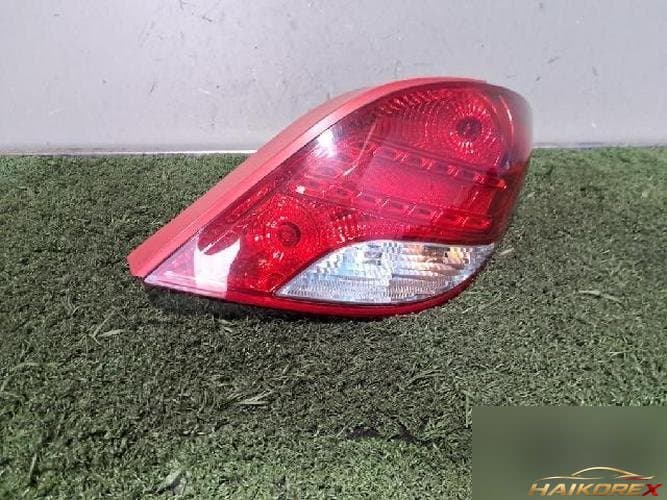 Peugeot 207 2011 — фонарь задний правый (комбинированный)