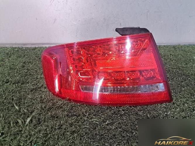 Audi A4 2011 — комбинированный фонарь задний левый (водительский) 6