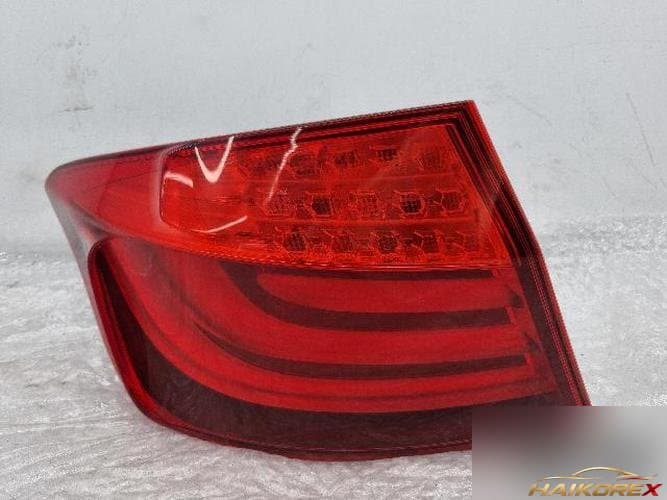 BMW 5 Series 2010 — комбинированный фонарь задний левый (водительский) 173462-01