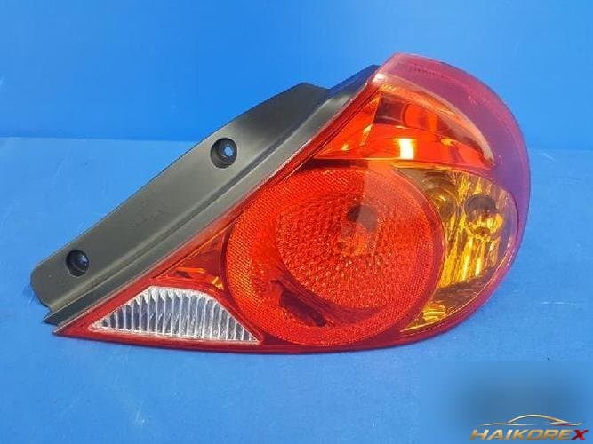 Kia Spectra 2000 — фонарь задний (комбинированный) правый 0K2N1 51150A