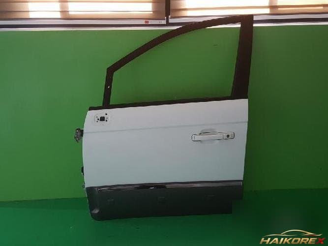 KG Mobility Rodius 2005 — передняя дверь левая