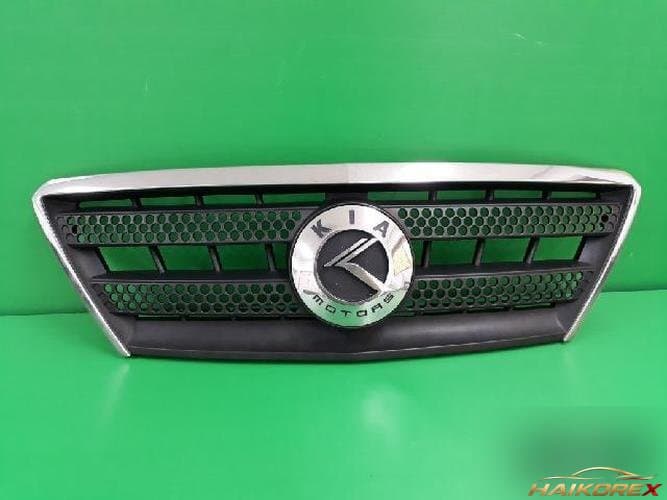 Kia Sorento 2004 — решётка радиатора 863503E000