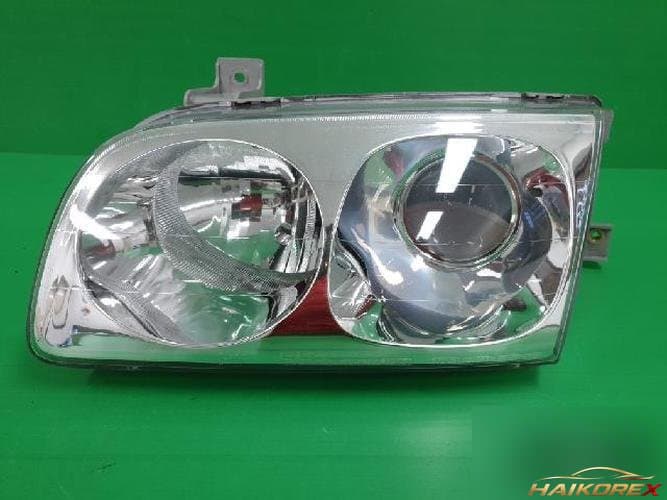 Hyundai Trajet 2005 — фара левая 921013A500