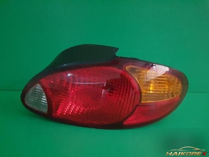 Hyundai Avante 1999 — комбинированный фонарь задний правый 92402 29500 1