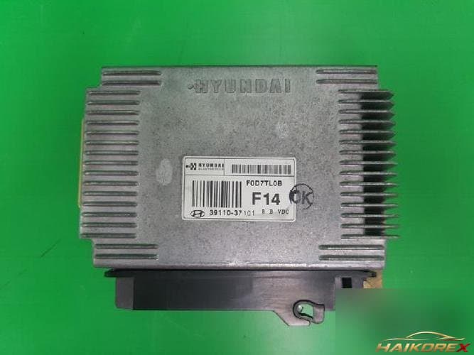 Hyundai Trajet 2000 — ЭБУ 3911037401 3