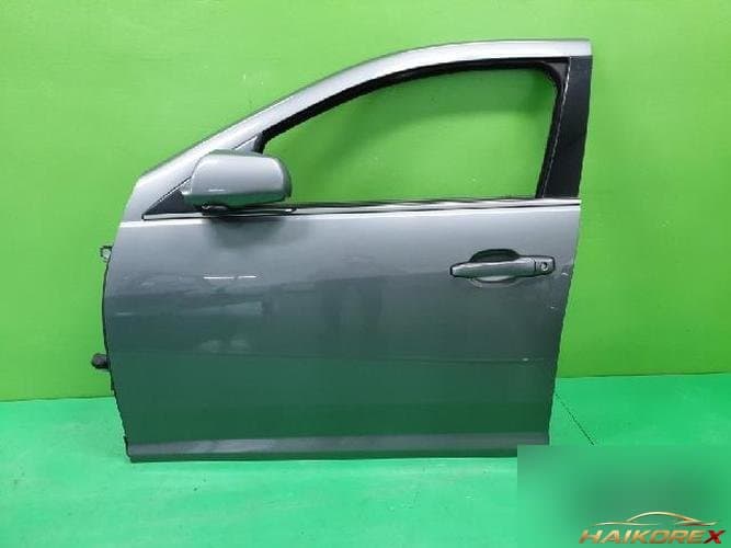Cadillac SRX 2005 — передняя дверь левая