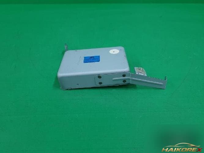 Hyundai Avante 2000 — блок управления ETACS/BCM 954002D100