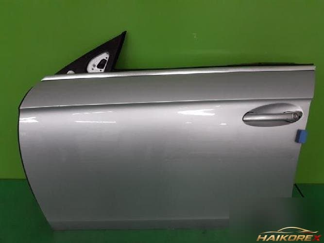 Mercedes-Benz CLS-Class 2006 — передняя дверь левая