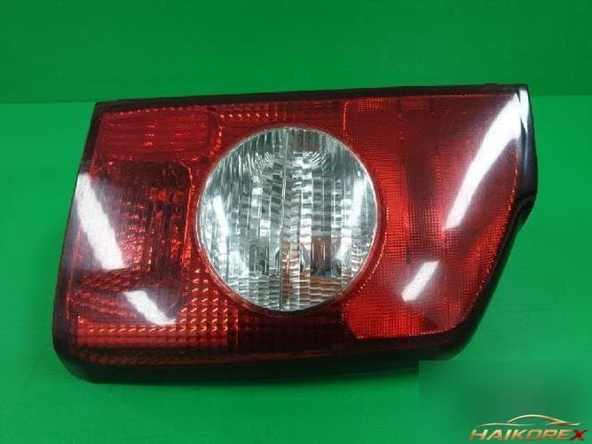 KG Mobility Korando 2002 — фонарь задний комбинированный правый (со стороны пассажира)