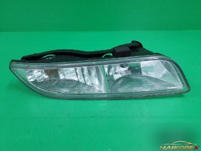KG Mobility Rexton 2004 — противотуманная фара правая (8320208522)