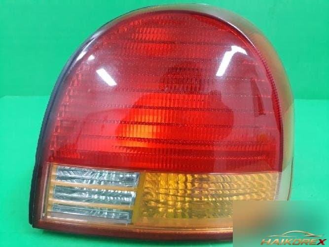 Hyundai Sonata 1999 — фонарь задний правый (комбинированный) 92402 38001
