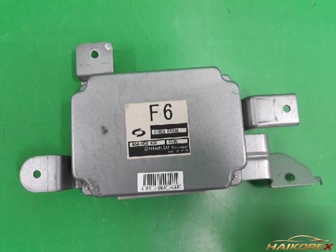 Renault SM3 2009 — блок управления трансмиссией TCU 31036BA30A