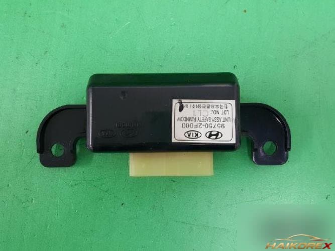 Kia Cerato 2008 — блок управления ETACS/BCM 95750 2F000