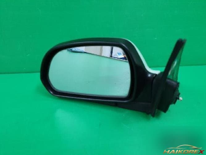 Hyundai Avante 2001 — боковое зеркало левое 87610 2D110
