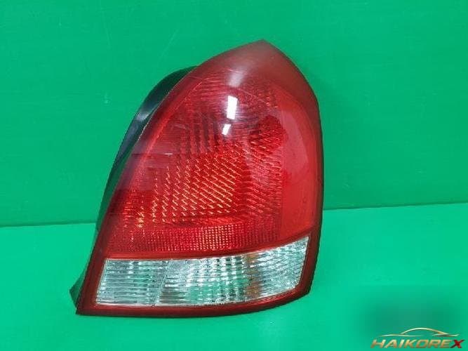 Hyundai Avante 2001 — фонарь задний правый (комбинированный)